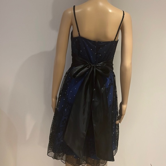 Lê château black and blue dress - Picture 2 of 3